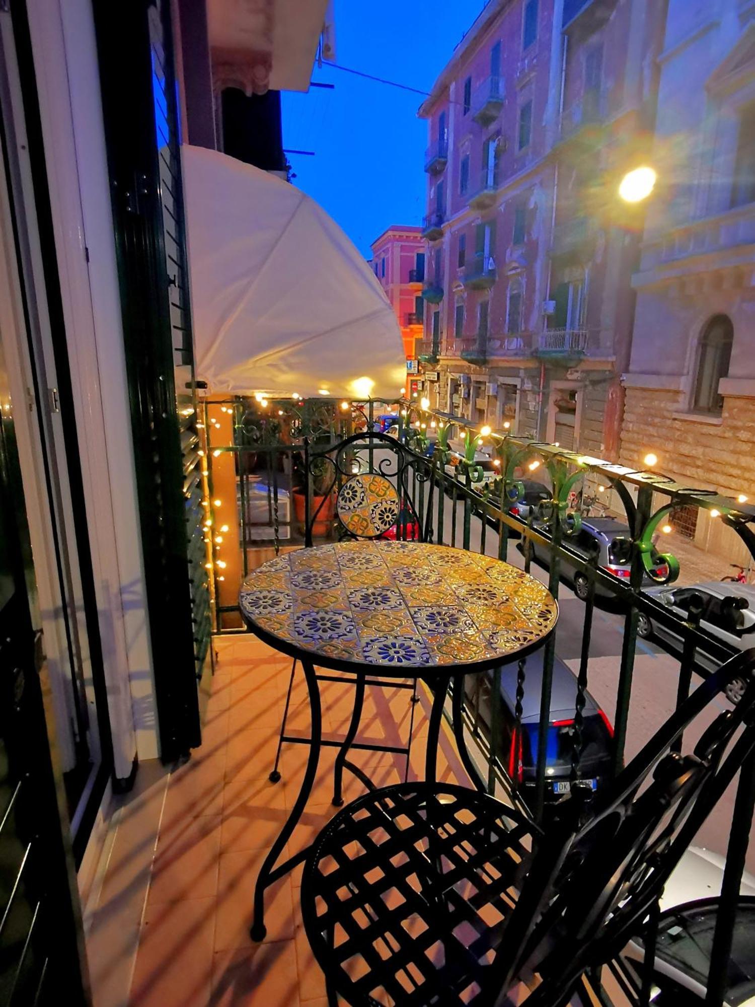 Cattaro 65 - Flexible Check-In Apartments Bari Exterior foto